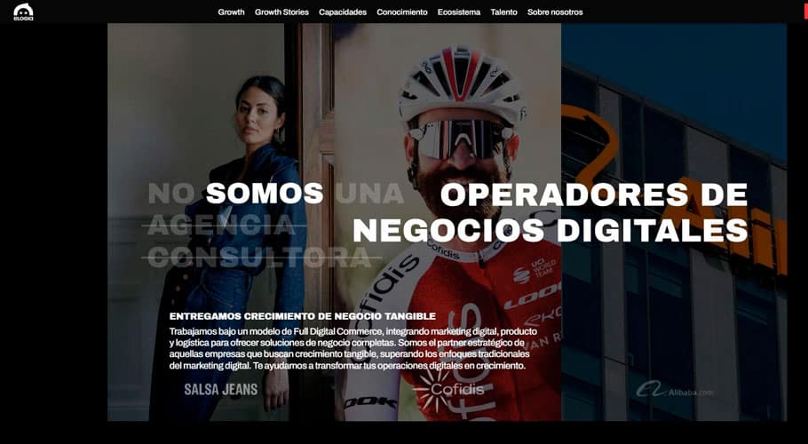 web de elogia donde se ve a una chica apoyada en una pared y un ciclista